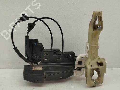 Venstre fortil lås KIA CARENS III MPV (UN) [2006-2013]  31617149