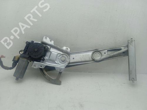 Used Front left window mechanism TOYOTA YARIS (_P9_) 1.4 D-4D (NLP90_, NLP90R) (90 hp) 4306666