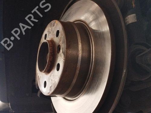 Left rear steering knuckle BMW 1 (E87) 116 d | BP17013782M27