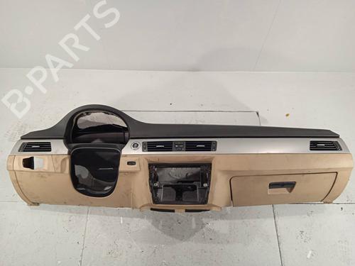 Used Dashboard BMW 3 Touring (E91) 320 d (163 hp) 4369596