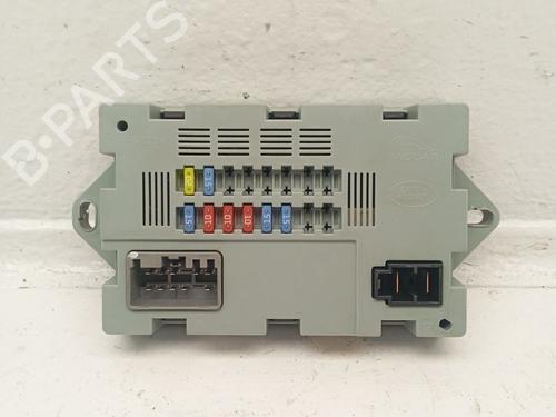 Used Fuse box Fuse box LAND ROVER DISCOVERY SPORT (L550) 2.0 D (150 hp) 32264101 32264101