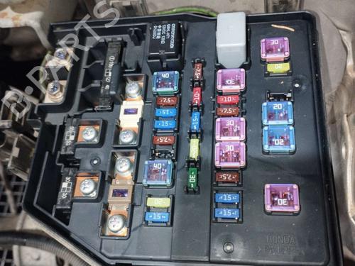 Used Fuse box HONDA CR-V III (RE_) [2006-2026]  18549202