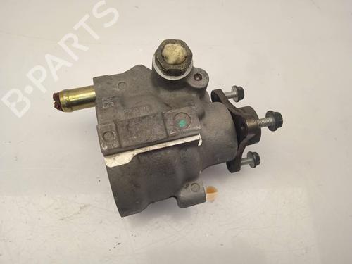 Used Steering pump RENAULT LAGUNA II Grandtour (KG0/1_) [2001-2007]  11152681