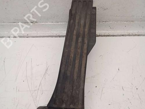 pedal-bmw-1-e87-3542677093501-2003-2004-2005-2006-2007-2008-2009-2010-2011-2012-2013-13875653 main image