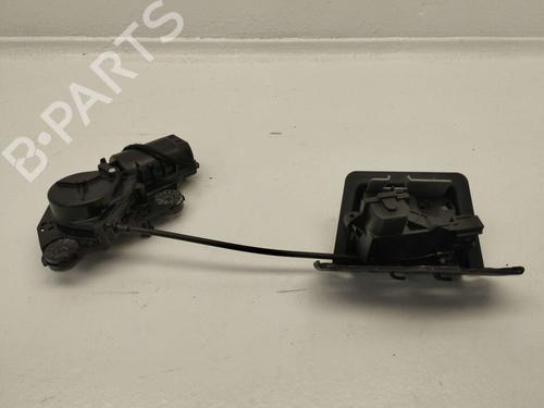 tailgate-lock-volvo-xc60-ii-246-2017-40096087 main image