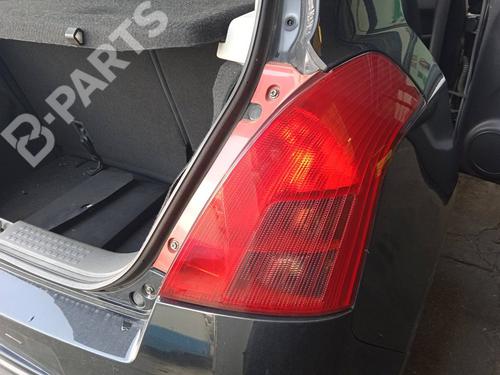 Used Right taillight Right taillight SUZUKI SWIFT III (MZ, EZ) 1.3 DDiS (RS413D) (69 hp) 11152814 11152814