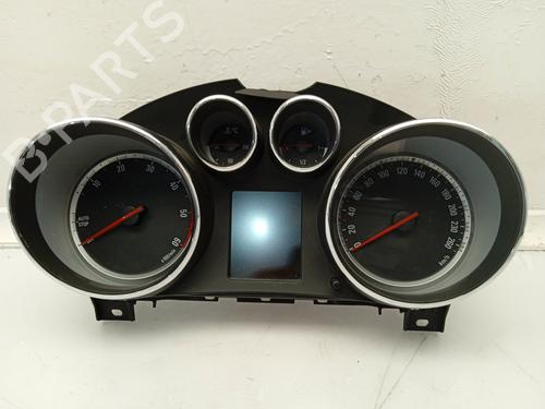 Used Instrument cluster OPEL INSIGNIA A Sports Tourer (G09) [2008-2017]  11153308