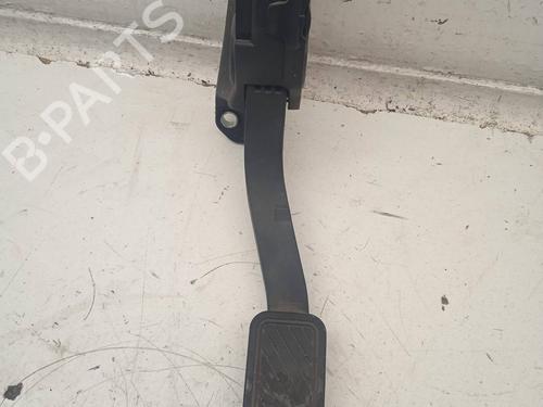 Pedal Pedal FORD FIESTA VI (CB1, CCN) 1.6 TDCi (90 hp) 33980640 33980640
