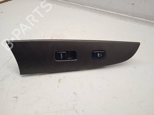 right-front-window-switch-lexus-is-ii-_e2_-220d-ale20-8403053020-2005-2006-2007-2008-2009-2010-2011-2012-2013-11155705 main image