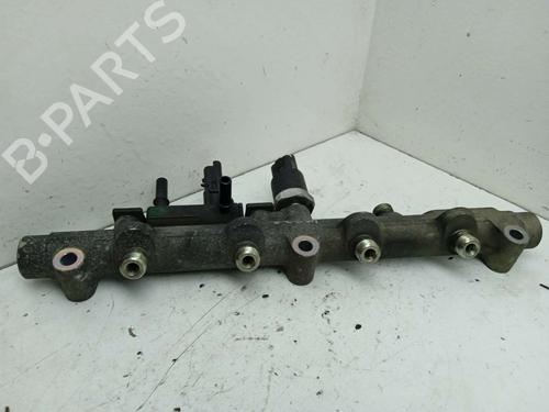 Injection rail PEUGEOT 607 (9D, 9U) 2.2 HDi | BP4623460M98 - Image 2