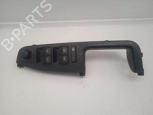 Used Left front window switch AUDI A4 B7 Avant (8ED) 2.0 TDI 16V (140 hp) 24229794