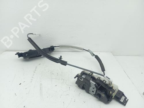 front-right-lock-ds-ds-3-ds-3-crossback-ur_-uc_-uj_-2018-39074725 main image