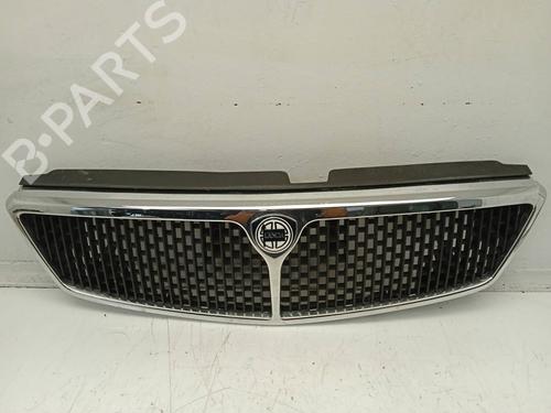 Used Grille Grille 4256265 4256265