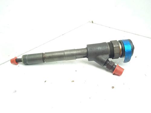 Used Injector Injector TOYOTA YARIS (_P1_) 1.4 D-4D (NLP10_, NLP10R) (75 hp) 11153960 11153960