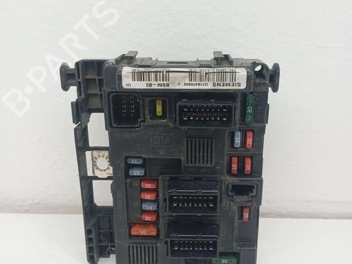 Used Fuse box Fuse box 36917098 36917098