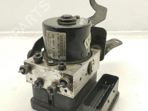 Used ABS pump ABS pump FORD FIESTA VI (CB1, CCN) 1.6 TDCi (90 hp) 31619463 31619463