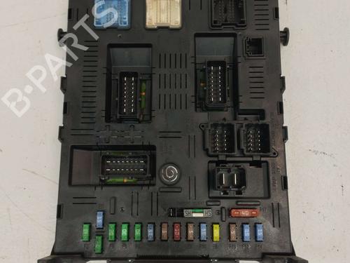 Used Fuse box CITROËN C4 I (LC_) [2004-2014]  31617650