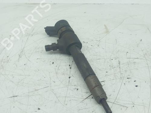 injector-fiat-grande-punto-199_-2005-31619674 main image