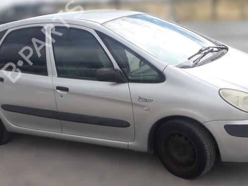 Fuse box CITROËN XSARA PICASSO (N68) 1.6 HDi | BP31616963E1 