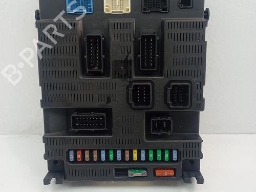 Used Fuse box CITROËN C8 (EA_, EB_) 2.0 HDi 135 (136 hp) 31617517