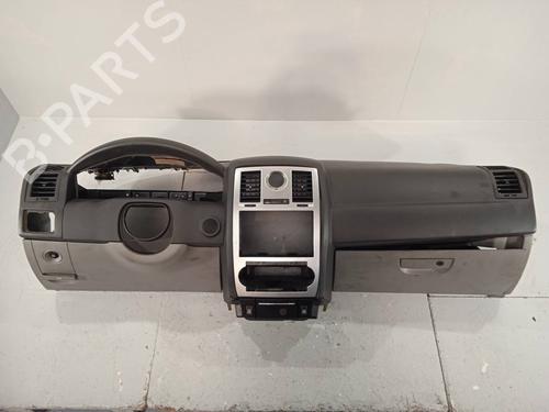 Used Dashboard Dashboard CHRYSLER 300C (LX, LE) 3.0 CRD (218 hp) 4327166 4327166