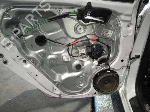 Rudehejsemekanisme venstre bagtil HYUNDAI i30 (FD) 1.4 (109 hp) 16422054