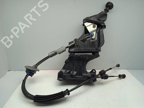 Used Gear lever PEUGEOT 5008 (0U_, 0E_) [2009-2017]  15904662