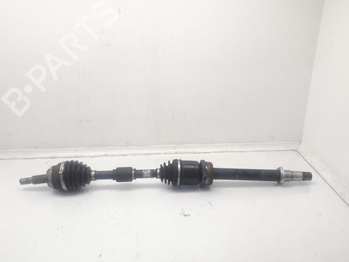 Used Right front driveshaft TOYOTA COROLLA Verso (ZER_, ZZE12_, R1_) 2.2 D-4D (AUR10_, AUR10R) (136 hp) 19404517