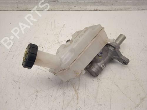 Used Brake master cylinder Brake master cylinder RENAULT CLIO V (B7_) [2019-2026] 15249564 15249564