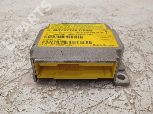Used ECU airbags ECU airbags SMART FORFOUR (454) 1.1 (454.030) (75 hp) 11163955 11163955