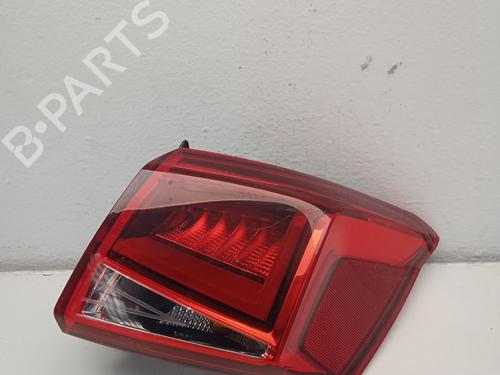 Used Right taillight Right taillight SEAT ARONA (KJ7, KJP) 1.0 TSI (116 hp) 34404722 34404722