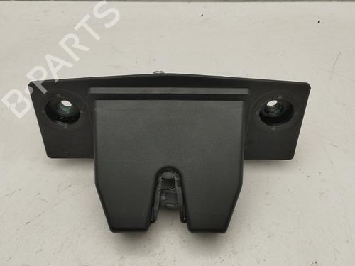 tailgate-lock-opel-insignia-b-grand-sport-z18-13509599-2017-17542978 main image