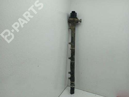 Used Injection rail MERCEDES-BENZ A-CLASS (W168) A 170 CDI (168.009, 168.109) (95 hp) 4357241