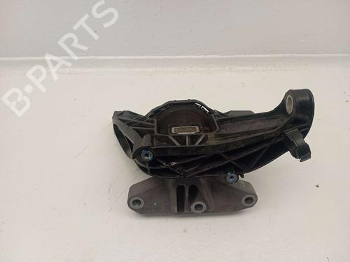 Used Engine mount Engine mount PEUGEOT 3008 II SUV (MC_, MR_, MJ_, M4_) 1.5 BlueHDi 130 (131 hp) 40096357 40096357