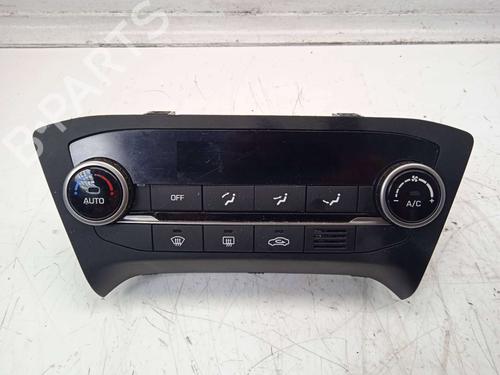 Used Climate control HYUNDAI i20 II (GB, IB) [2014-2021]  13523176