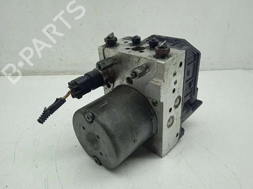 Used ABS pump TOYOTA AVENSIS Estate (_T25_) 2.0 D-4D (ADT250_, ADT250R) (126 hp) 11732224