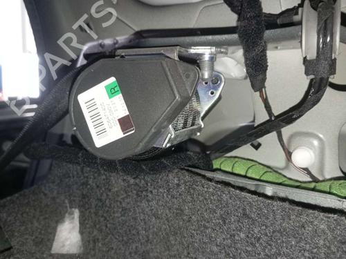 Used Rear right seatbelt Rear right seatbelt 18013864 18013864
