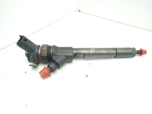 Used Injector TOYOTA YARIS (_P1_) 1.4 D-4D (NLP10_, NLP10R) (75 hp) 11153959