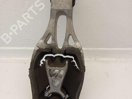 Used Engine mount Engine mount PEUGEOT 3008 II SUV (MC_, MR_, MJ_, M4_) 1.5 BlueHDi 130 (131 hp) 40096358 40096358