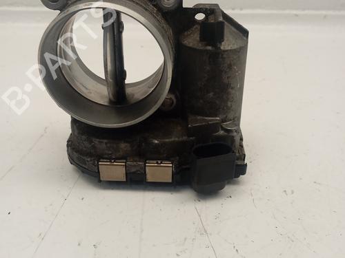 Used Throttle body MERCEDES-BENZ C-CLASS (W203) C 200 Kompressor (203.045) (163 hp) 22762598