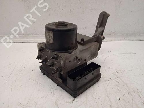 Used ABS pump MERCEDES-BENZ C-CLASS (W203) C 220 CDI (203.006, 203.008) (143 hp) 13577683