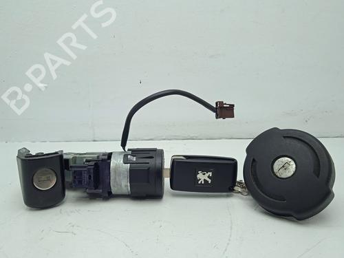 Used Ignition barrel PEUGEOT 5008 (0U_, 0E_) [2009-2017]  31618061