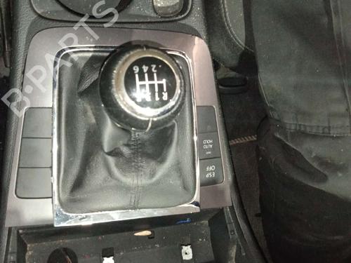 Used Gear lever Gear lever VW PASSAT B6 (3C2) 2.0 TDI 16V (140 hp) 16679468 16679468