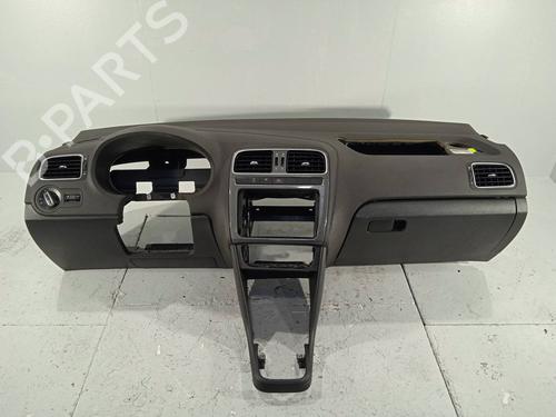 Used Dashboard VW POLO V (6R1, 6C1) [2009-2022]  4371172