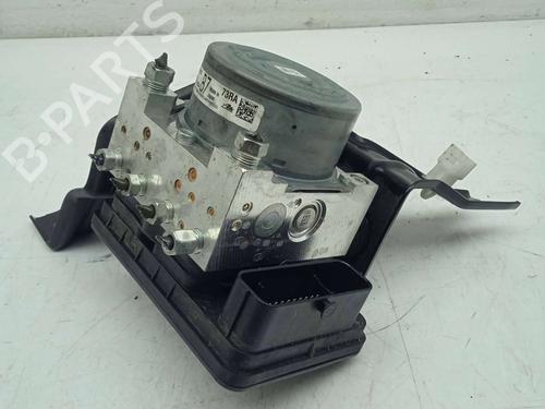 Used ABS pump SUZUKI SWIFT V (AZ) [2017-2026]  12447276