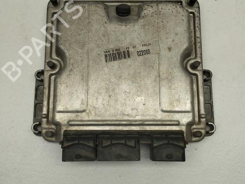 engine-control-unit-ecu-fiat-ulysse-179_-2002-2003-2004-2005-2006-2007-2008-2009-2010-2011-31617506 main image