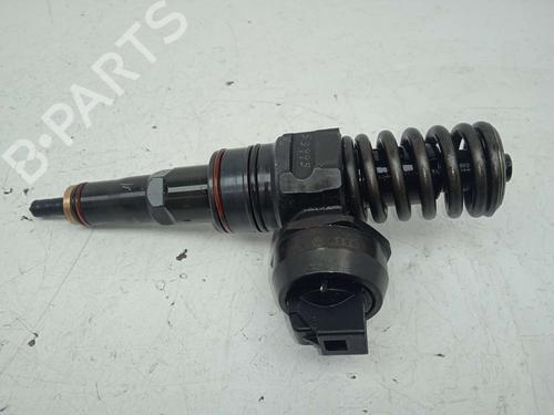 Used Injector VW PASSAT B5.5 (3B3) [2000-2005]  24436987
