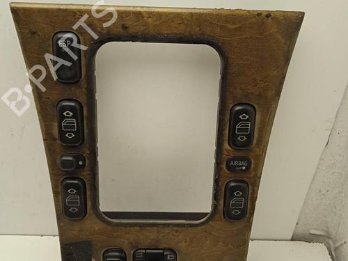 Used Switch MERCEDES-BENZ E-CLASS (W210) E 320 CDI (210.026) (197 hp) 11648010