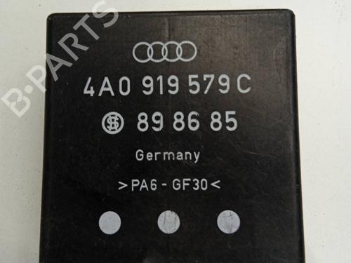 Used Electronic module Electronic module AUDI 80 B4 Avant (8C5) [1991-1996] 11156606 11156606