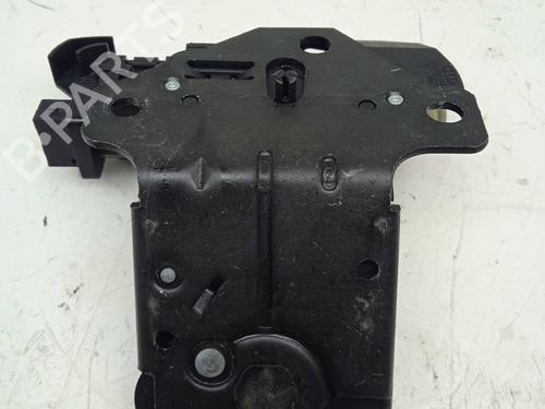 Used Tailgate lock AUDI A4 B7 Avant (8ED) [2004-2008]  15882181